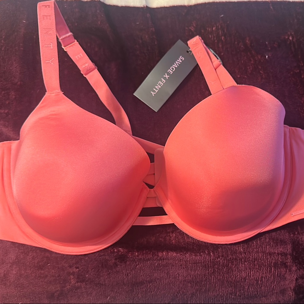 Savage X Fenty Pink Everyday T-Shirt Bra